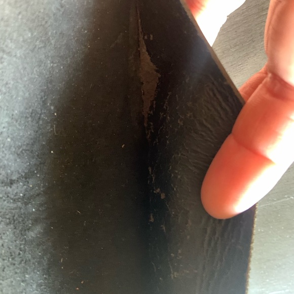 Vintage hand tooled leather notebook cover/passport holder - Picture 5 of 13